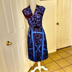 Anthropologie Moulinette Soeurs Dress pleated with attached belt.